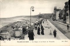 CPA Villers sur Mer la Digue et la Route de Trouville 