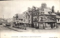 CPA Honfleur Vieilles maisons du Quai de la Quarantaine 
