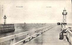 CPA Trouville la Jetee 