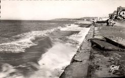 CPA Villers sur Mer Calvados Effets de vagues sur les Falaises 
