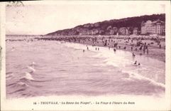 CPA Trouville la Reine des plages la plage a l'heure du Bain 