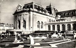 CPA Trouville Reine des plages le casino et le Gold Miniature 