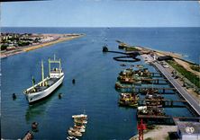 CPSM Ouistreham Riva Bella Calvados entree du port 