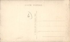 CPA Senlis Oise Le Monument aux Morts 