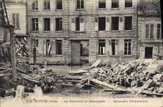 CPA Noyon Oise La devastation allemande 