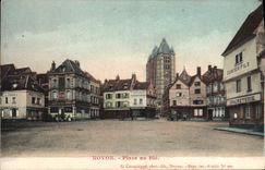CPA Noyon Place au Ble 