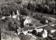 CPSM Chateau d'alincourt Oise XIV XVI XVIII s Vue aerienne 