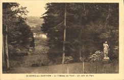CPA St Denis sur Sarthon le Chateau du fault un coin du parc 