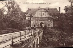 CPA Arras Entree de la Citadelle 