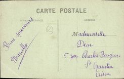 CPA Arras la petite place 