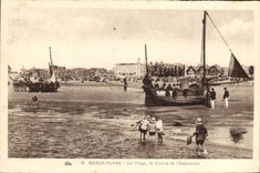 CPA Berck Plage la plage le casino et l'Esplanade 