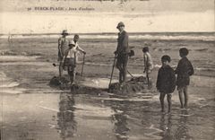 CPA Berck Plage jeux d'enfants 