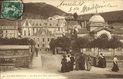 CPA La Bourboule la Rue et la Pont Agis Ledru 