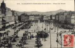 CPA Clermont Ferrand Puy de Dome Place de Jaude 