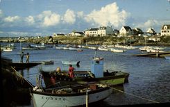 CPSM La Bretagne Pittoresque De Concarneau a Pont Aven par la Cote Le Petit Port De Peche De Trevign