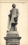 CPA Neuilly sur Seine Statue d'Alfred de Musset