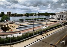 CPSM Eghien La Piscine et le Casino