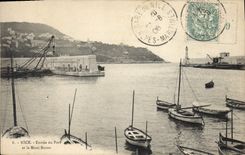 CPA Nice Entree du Port et le Mont Boron