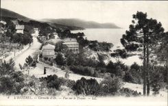 CPA L'Esterel Corniche d'Or Vue sur le Trayas