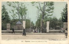 CPA Toulon Entree du Jardin de la Ville