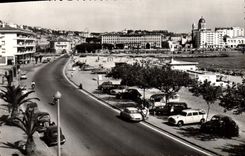 CPA Saint Raphael vu de Frejus Plage