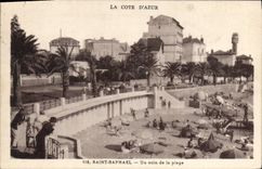 CPA Saint Raphael Un coin de la plage