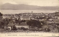 CPA Saint Tropez vue sur la Ville et sur Sainte Maxime