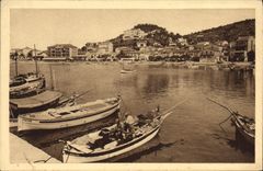 CPA Le Lavandou Var le port 