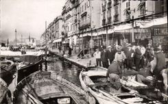 CPA Toulon sur Mer Var Pecheurs au Quai 