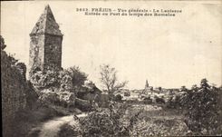 CPA Frejus Vue generale La Lanterne Entree du Port du temps des Romains 