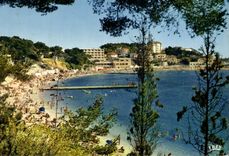CPSM La Cote d'Azur Bandol Plage Rene Cros 