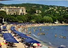 CPSM Les Issambres Var La plage et la maison famillale du Val d'Esquieres 