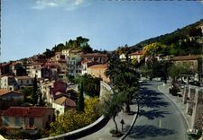 CPSM Reflets de la Cote d'Azur Bormes les Mimosas Var Le haut du Village 