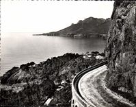 CPSM La Cote D'Azur La Corniche d'Or et le Cap Roux 