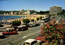 CPSM La Cote D'Azur Le Lavandou Var Vue sur le Port 