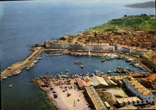 CPSM La Cote D'Azur St Tropez Var Vue aerienne sur le Port et la Ville 