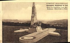 CPA Etretat Seine Inferieure Monument Nungesser et Coli Ceuvre de l'Architecte Louis Rey Sculpteurs 