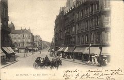 CPA Le Havre la rue Thiers 