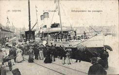 CPA Dieppe l'Arundel debarquement des passagers 