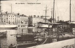 CPA Le Havre Tropilleurs a bord 