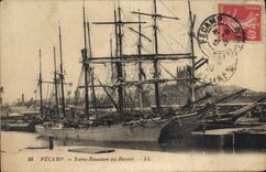 CPA Fecamp Terre Neuviers au Bassin Terre neuve