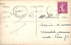 CPA Dieppe La Gare Maritime le chateau et les Falaises
