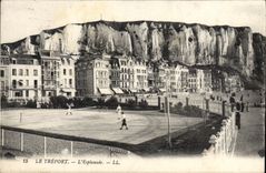 CPA Le Treport l'Esplanade tennis