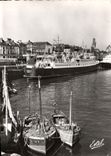 CPSM Dieppe le Lisieux à Quai 