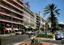 CPA Au Soleil la Cote d'Azur La promenade des Anglais Nice 