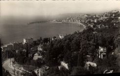 CPSM La Cote D'Azur Menton A M Boulevard Garavan et vue d'ensemble de la Ville 