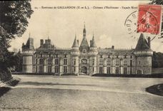 CPA Environs de Gallardon E et L chateau d'Esclimont Facade Nord 