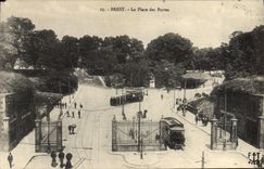 CPA Brest la place des Portes 