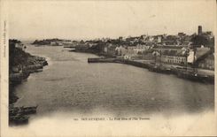 CPA Douarnenez le port Rhu et l'Ile Tristan 