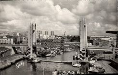CPA Brest Finistere le Pont de Recouvrance sur le Penfeld 